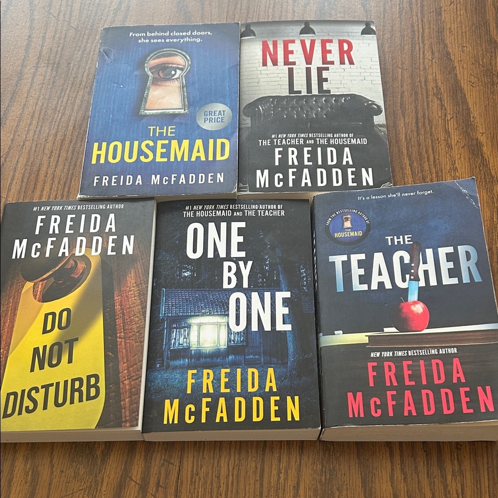 Freida McFadden Thriller Book Pair